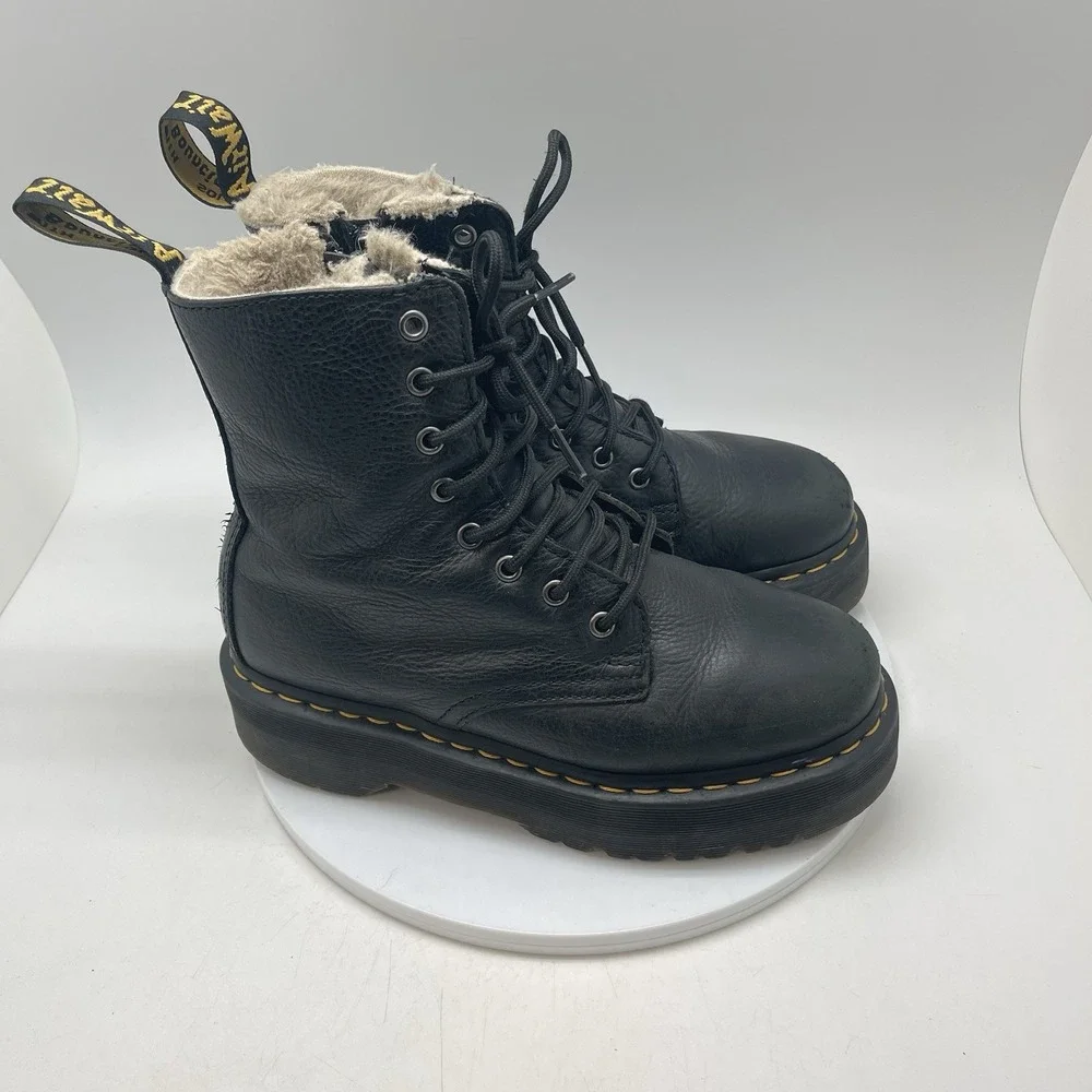 Dr Martens Boots Womens Size 8 Jadon Faux Fur Lined Black Leather Ankle Platform - Picture 1 of 9